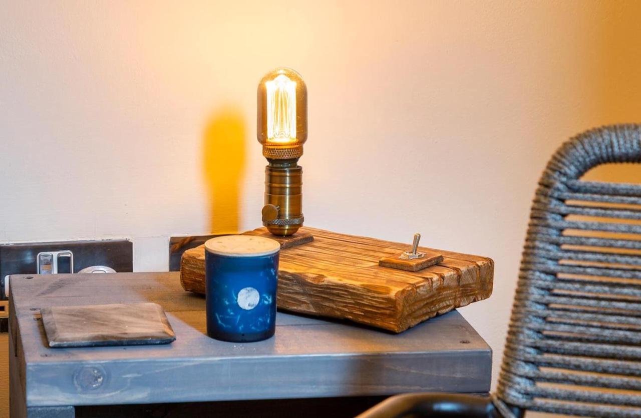 Large Boutique Harbourside Apartment - Football Table (Adults Only) ブリストル エクステリア 写真